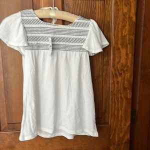 NWT loft ric rac embroidered butterfly sleeve 100% cotton top